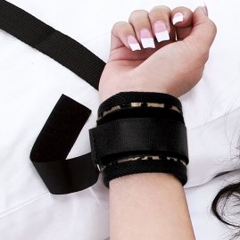 Набор для фиксации на кровати Classic Bedspreader